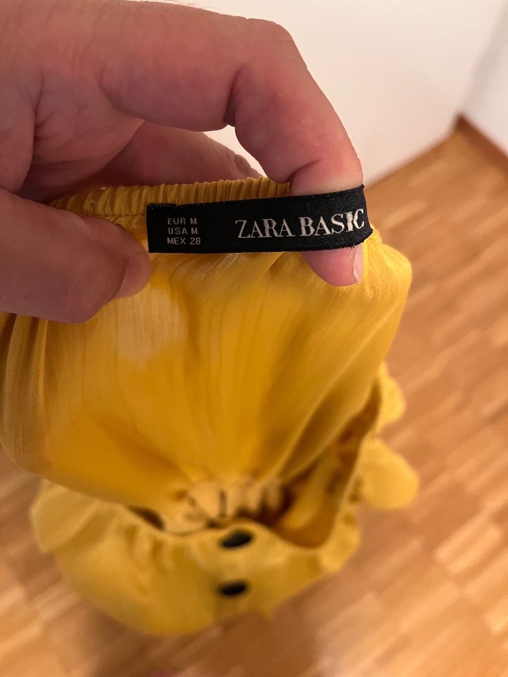 Zara Vestiti: Zara Damenkleid – Usato da Wil SG venduto da mar_2jrf 3