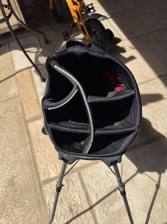 Clubs & Sets: Sac de golf PING Latitude V2 – D'occasion à Lentigny par EcuProd1 2