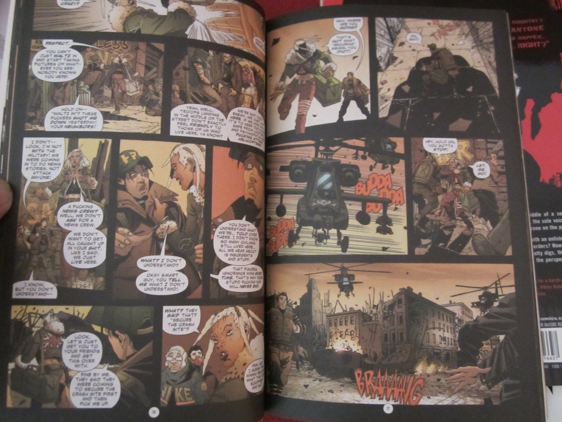 Fumetti: 5 DMZ Comics, Graphic Novels, Englisch – Usato da Volketswil venduto da nemo2000 2