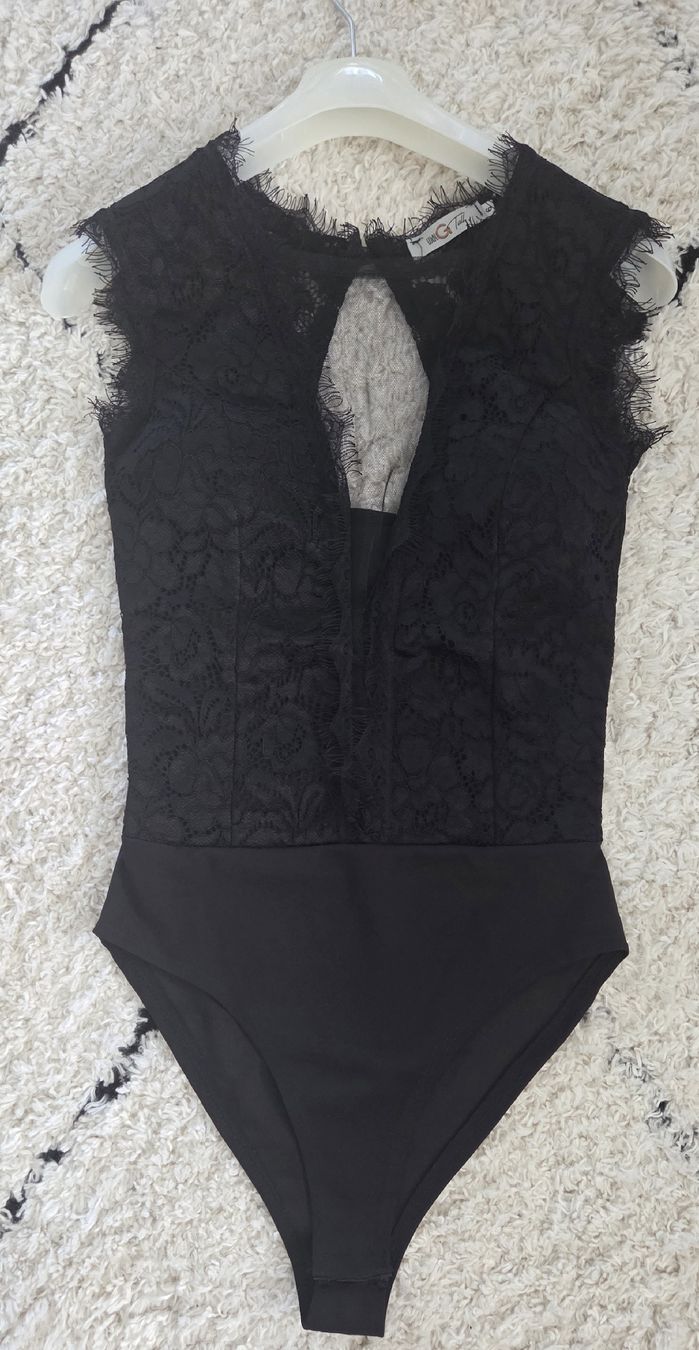 Tops: Body Schwarz  – Neu (gemäss Beschreibung) aus Belp von mar_wyp6