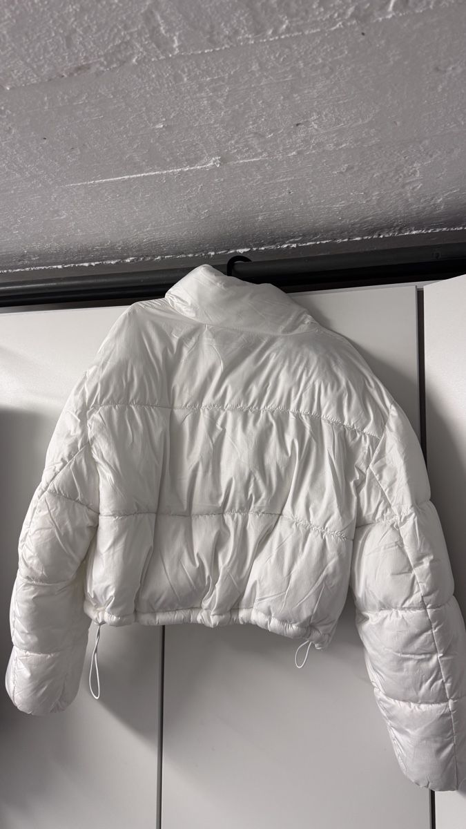 Bershka Giacche: Winterjacke – Usato da Bad Ragaz venduto da sam_gf8j 1