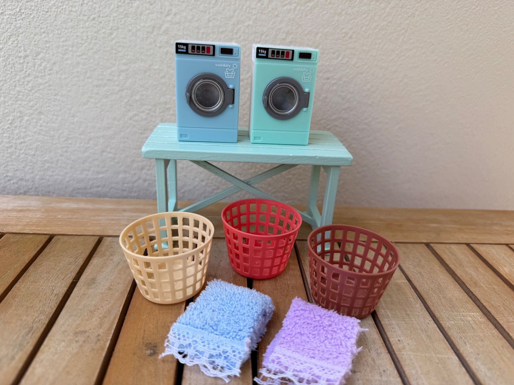Puppenhäuser & -möbel: Puppenhaus-Waschküche-Set – Neu (gemäss Beschreibung) aus Richterswil von binchen03 5