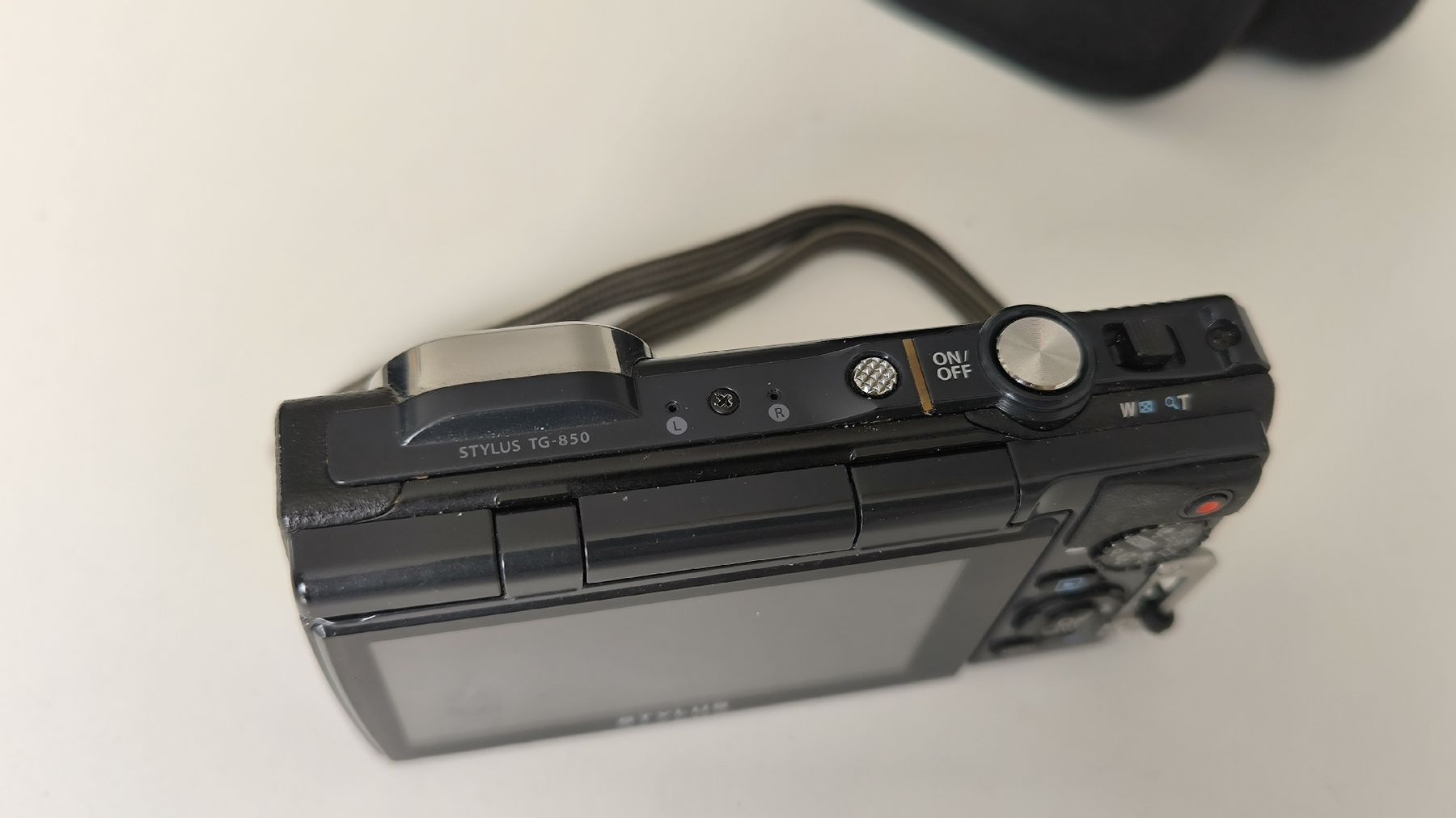 Olympus Fotocamera: Olympus Stylus TG-850 + accesoires – Usato da Riaz venduto da vanucaptures 3