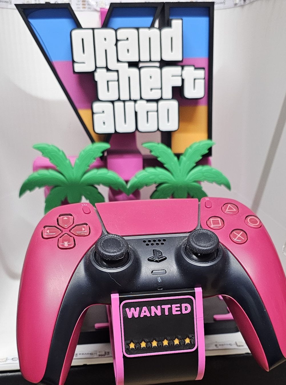 Giochi: GTA 6 Controller Ständer 3D Druck Neu – Nuovo (secondo la descrizione) da Turbenthal venduto da Roofman28 1