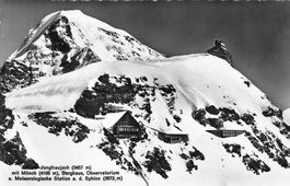 Jungfraujoch (BE) Sphinx Observatorium mit Mönch Alpenpanora