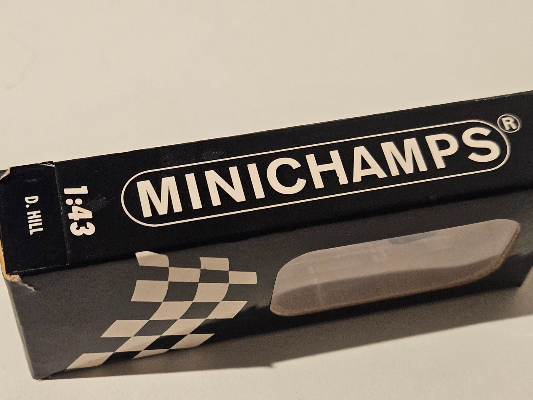 Figurines: Minichamps D. Hill Formel 1 Figur 1:43 – Neuf avec emballage d'origine à Liestal par tower01 2