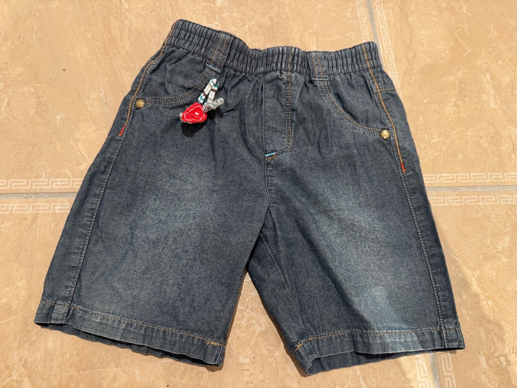 Hosen: Catimini NWT süsse Shorts, 12Mt 80 – Neu (gemäss Beschreibung) aus Klingnau von Markus14