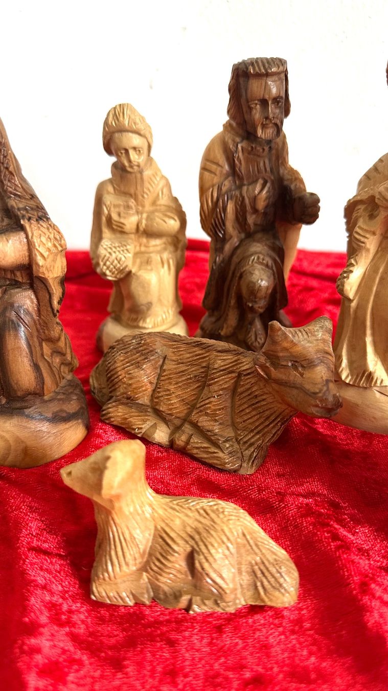 Figurines: Krippenfiguren aus Olivenholz – D'occasion à Zürich par brazerola 4