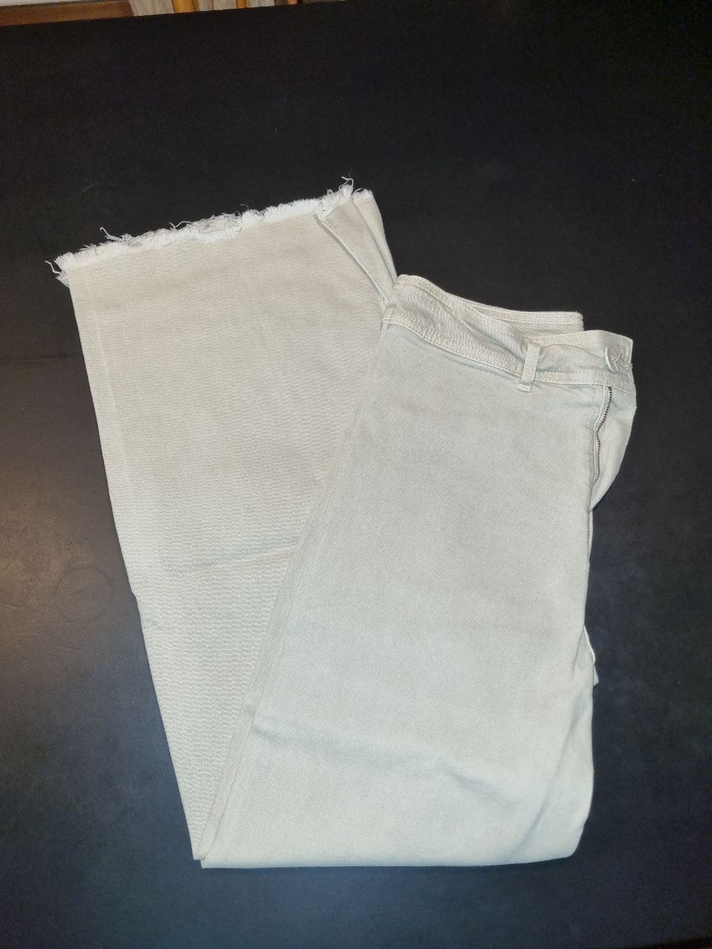 Hosen: Stoffhose beige  – Gebraucht aus Zürich von fbmu