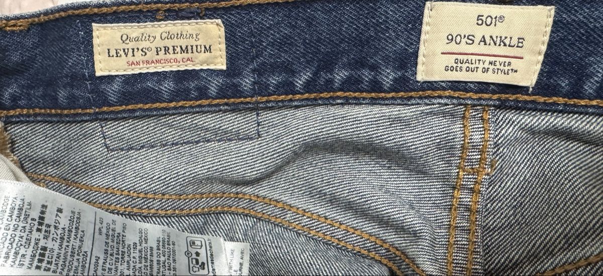 Levi's Jeans: Levi's 501 90s Jeans – Nuovo (secondo la descrizione) da Dietikon venduto da and_nw92 2