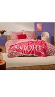 Wohndecke mit Fransen "AMORE" - rot/rosa/weiss