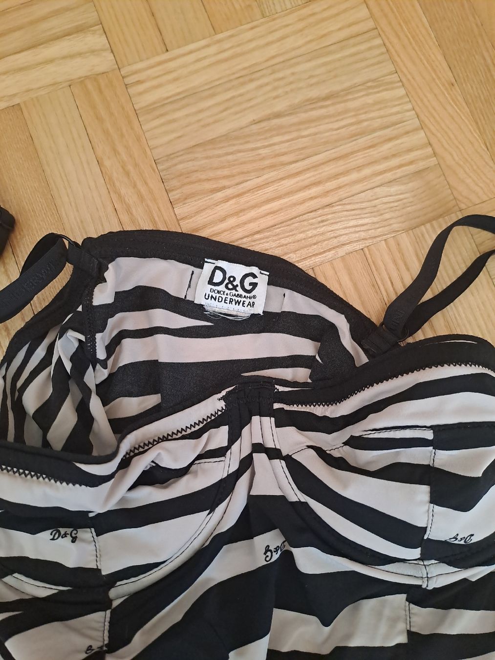 Dolce & Gabbana Top: D&G Zebra Corset Top 70B – Usato da Wädenswil venduto da FrieBro 1