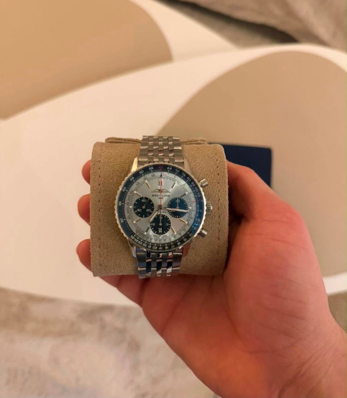 Breitling Montres: Breitling Navitimer B01 Chronograph 43 Ice Blue – D'occasion à Wohlen AG par nje_bsc6