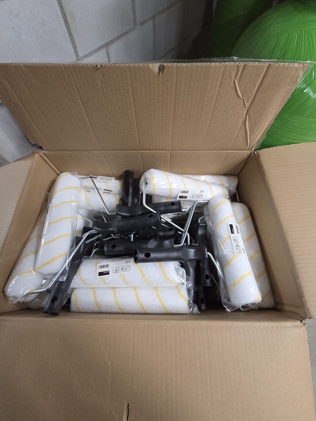 Sonstiges zum Lager & Transport: Neuer Solid Farbroller, 250mm, 50 Stk. Profi Qualität! – Neu und originalverpackt aus Niederhasli von Madame000 2