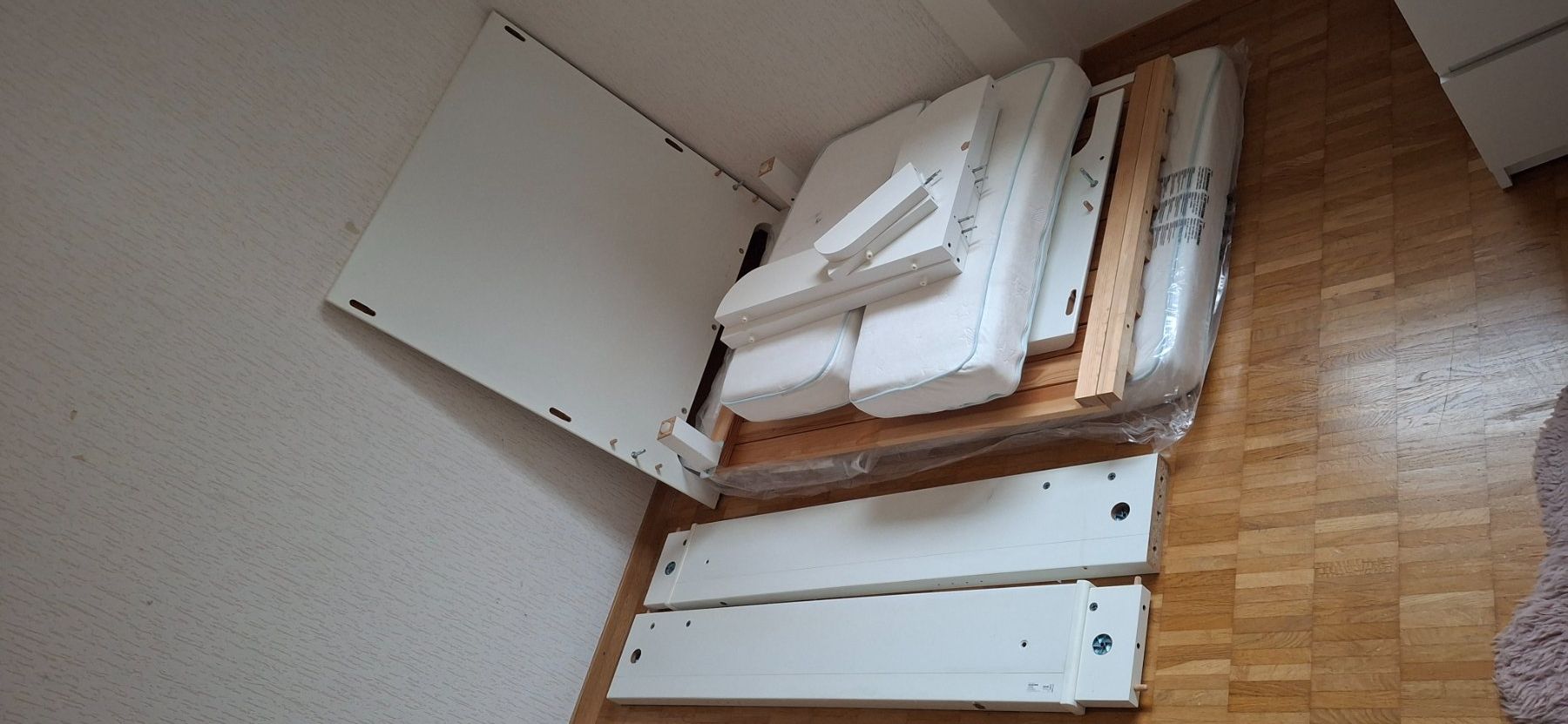 Ikea Letti: Lit évolutif IKEA + matelas – Usato da Meyrin venduto da lay_6z6q 5