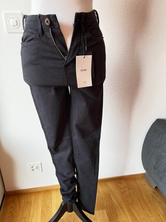 Neues Jeans 27/32