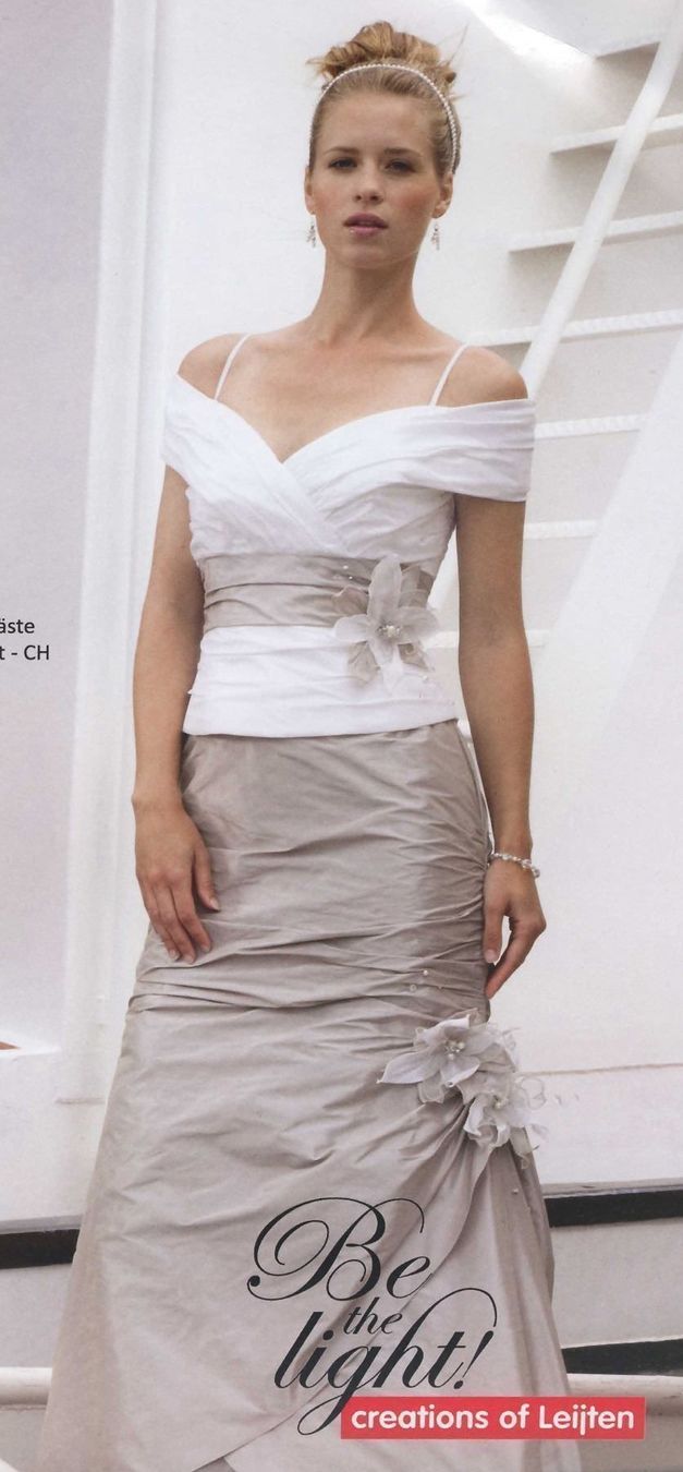 Kleider: Hochzeitskleid 2-teilig weiss/beige – Gebraucht aus Seon von degus666