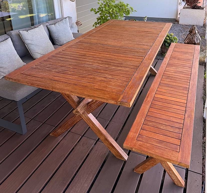 Tavoli: GRATIS Gartentisch inkl. Sitzbank – Usato da Wollerau venduto da nce