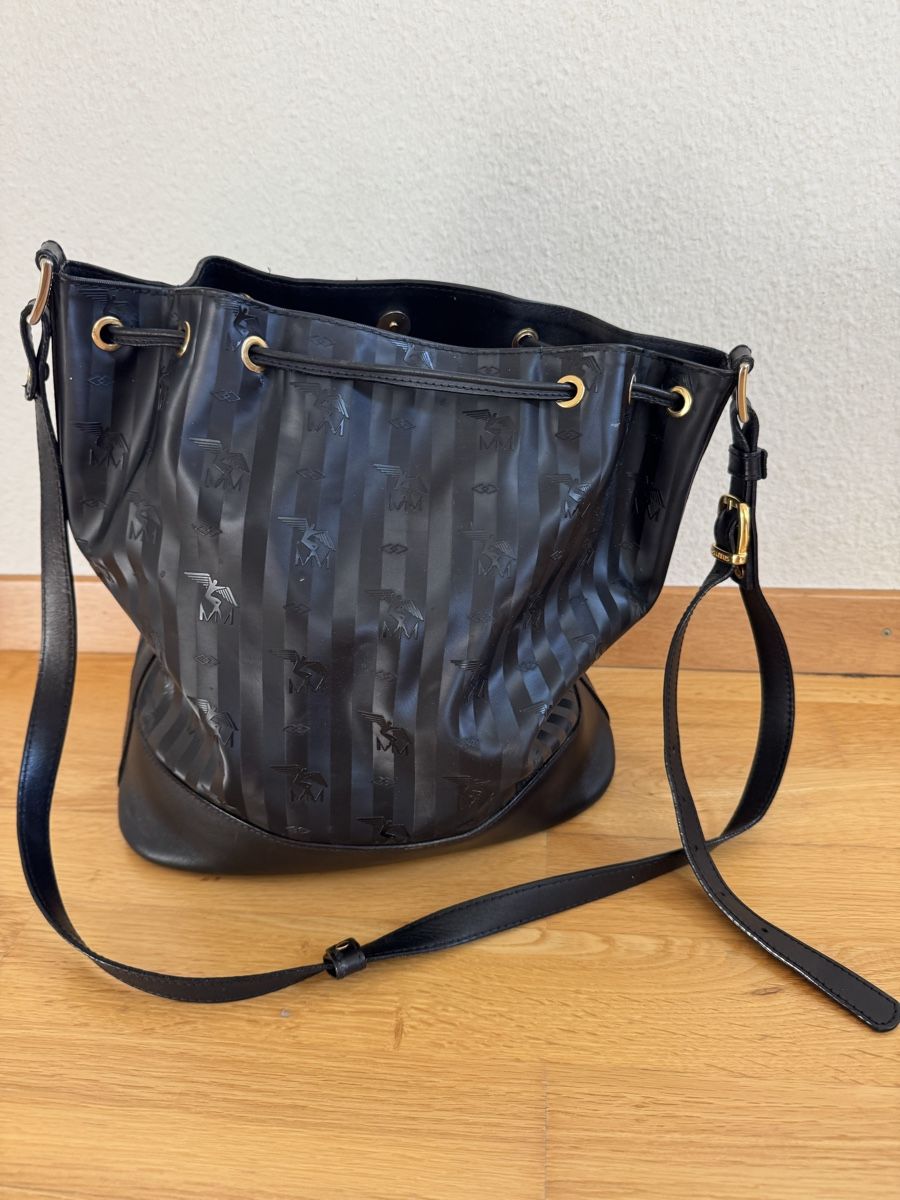 Maison Mollerus Borse da donna: Beuteltasche classic schwarz/gold NIESEN – Usato da Oberrieden venduto da Olivianeu 1