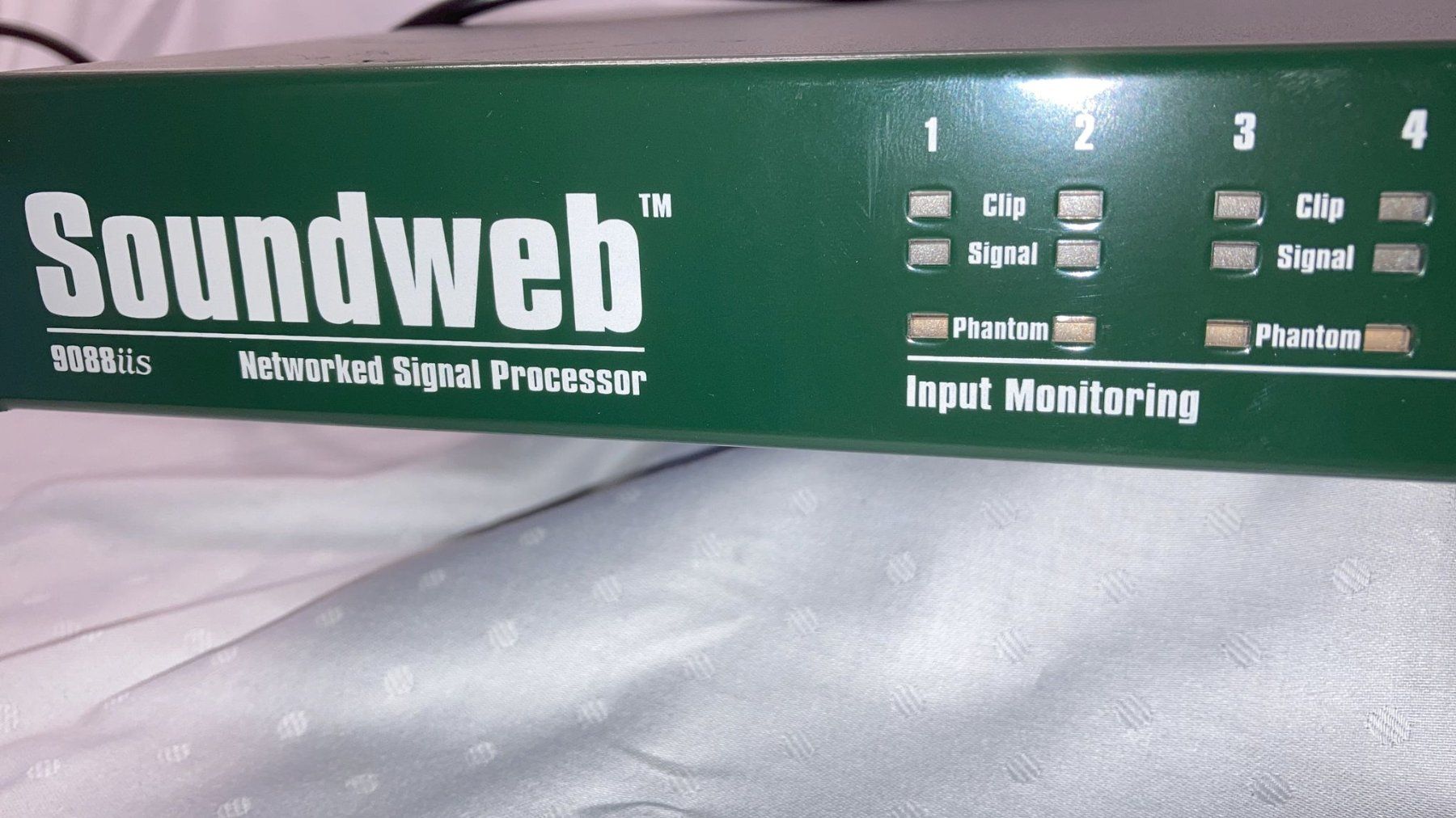 Equalizzatori: Soundweb 9088iis Networked Signal Processor – Usato da Dietikon venduto da Rima57 1
