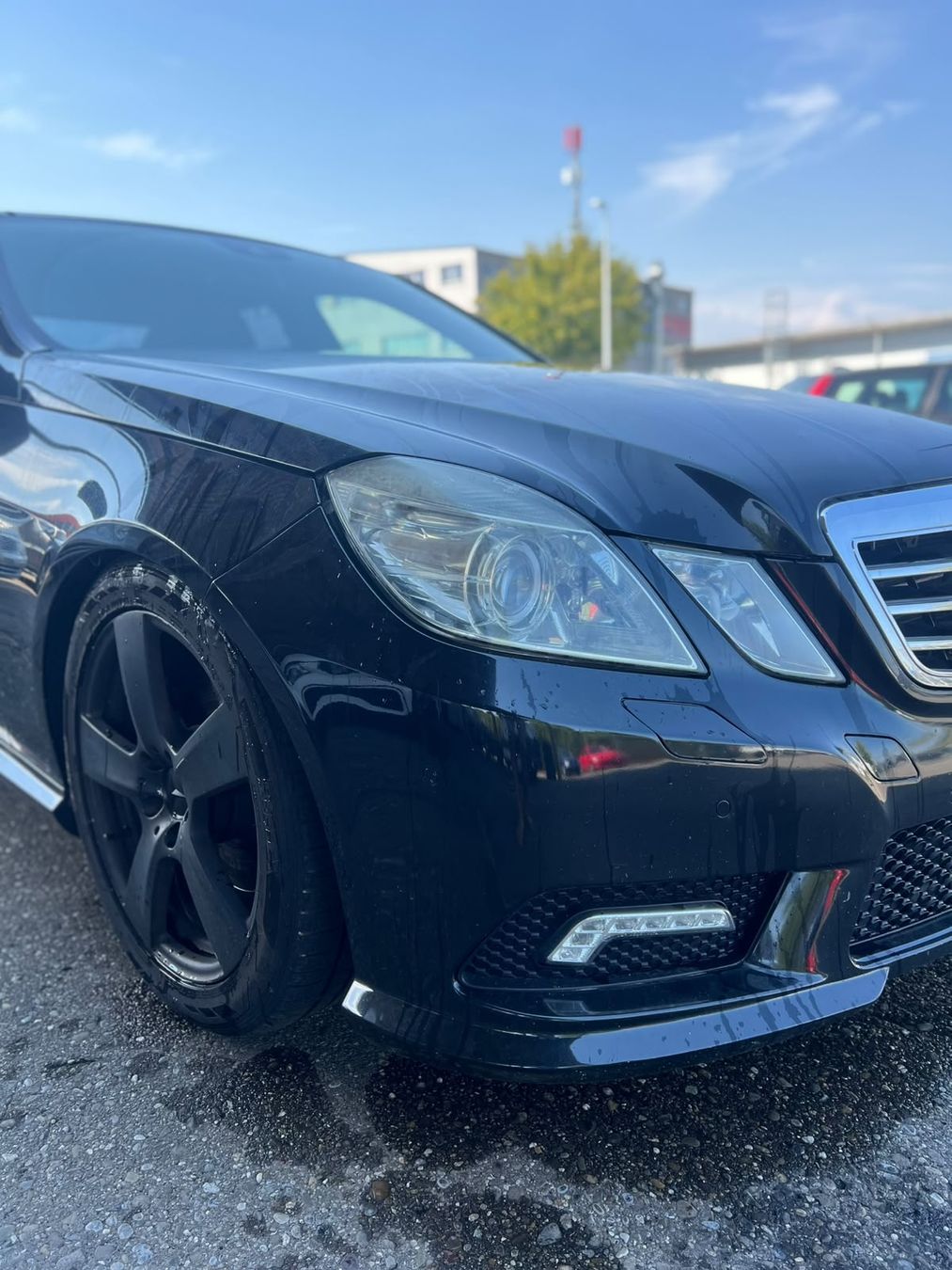 Mercedes-Benz Autos: Mercedes-Benz E350 – D'occasion à Dübendorf par 3-Rosen 6
