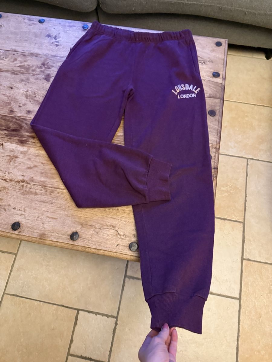 Lonsdale Lotti di vestiti: Training Lonsdale 2 pièces dès CHF 1.- – Usato da Commugny venduto da Flamantrose77 2