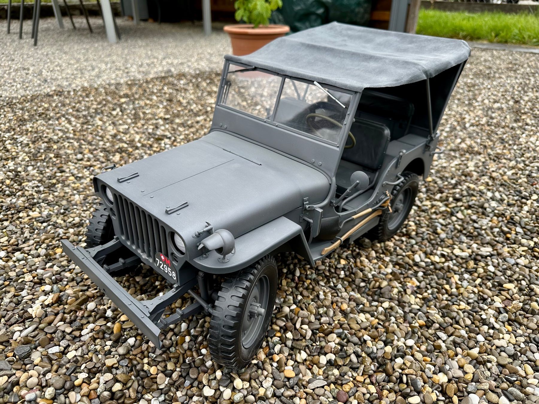 Willys Modellini d'auto: Willys Overland MB Schweizer Armee 1:6 – Nuovo (secondo la descrizione) da Lenk im Simmental venduto da AFM-Modellbau 2