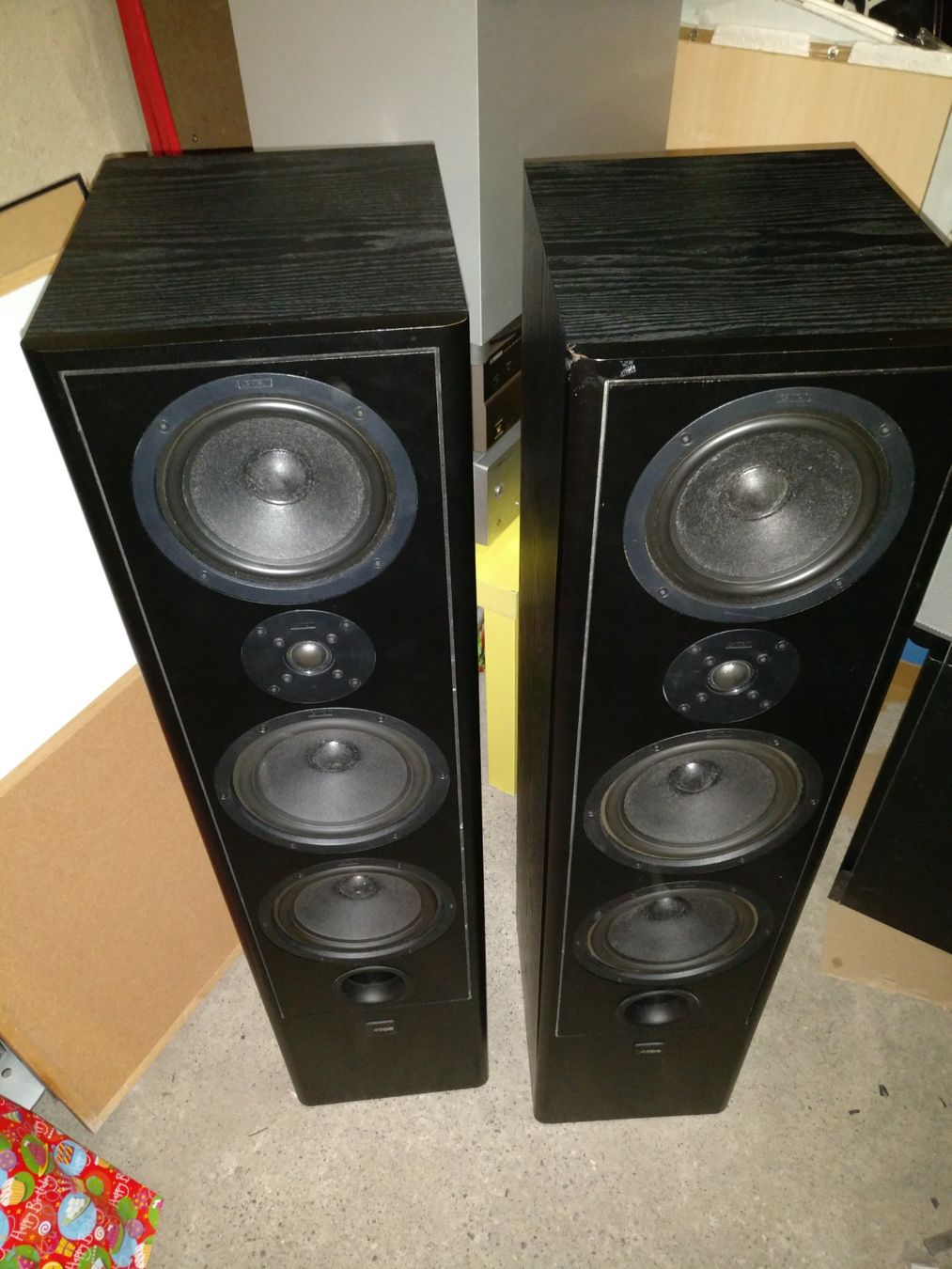 Canton Casse acustiche: CANTON NESTOR 803 2 X 250 W – Usato da Viganello venduto da XTECHSTOREX 2