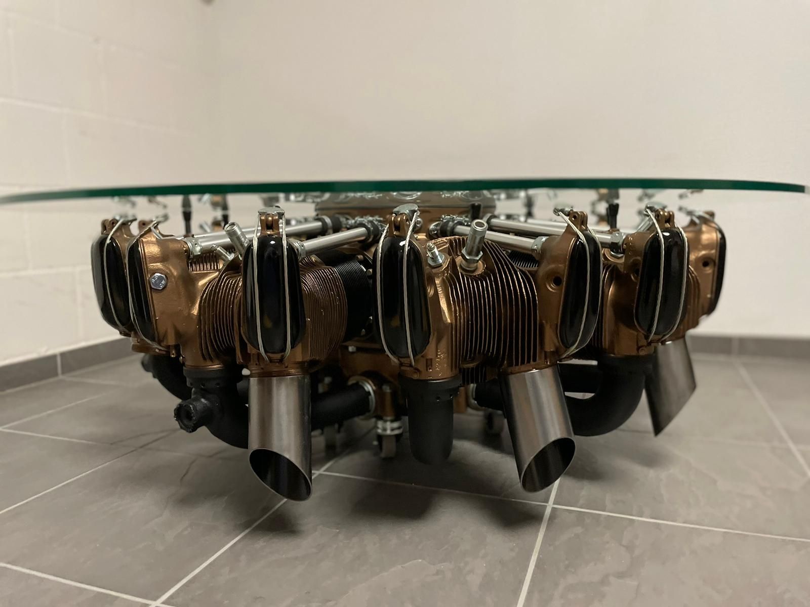 Tavoli: Wohnzimmertisch aus einem Sternmotor – Nuovo (secondo la descrizione) da Rorschacherberg venduto da proudschweiz 6