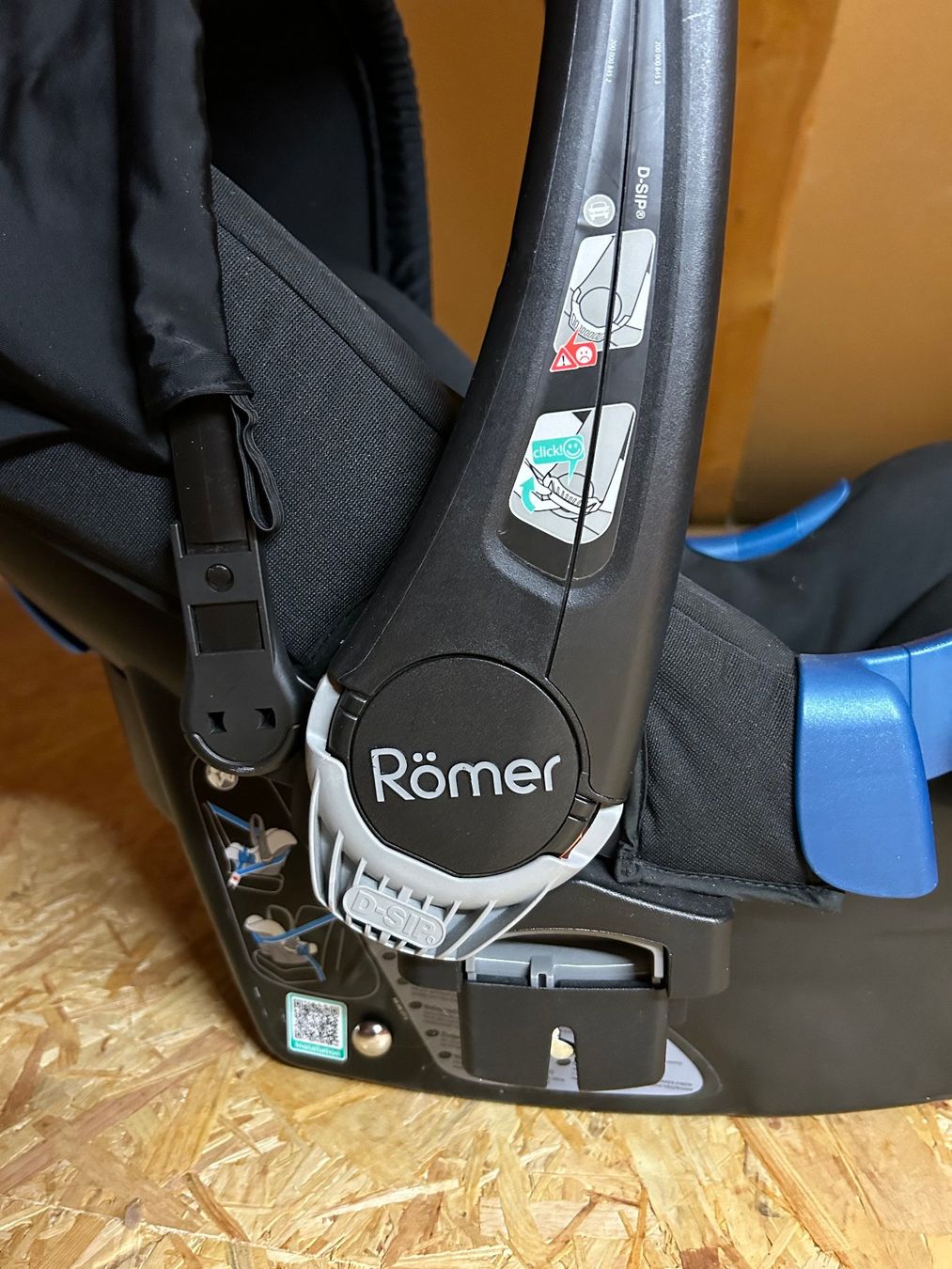 Britax Römer Auto-Kindersitze: Römer Sitzschale fürs Auto, Isofix – Gebraucht aus Rheinfelden von mssg75 1