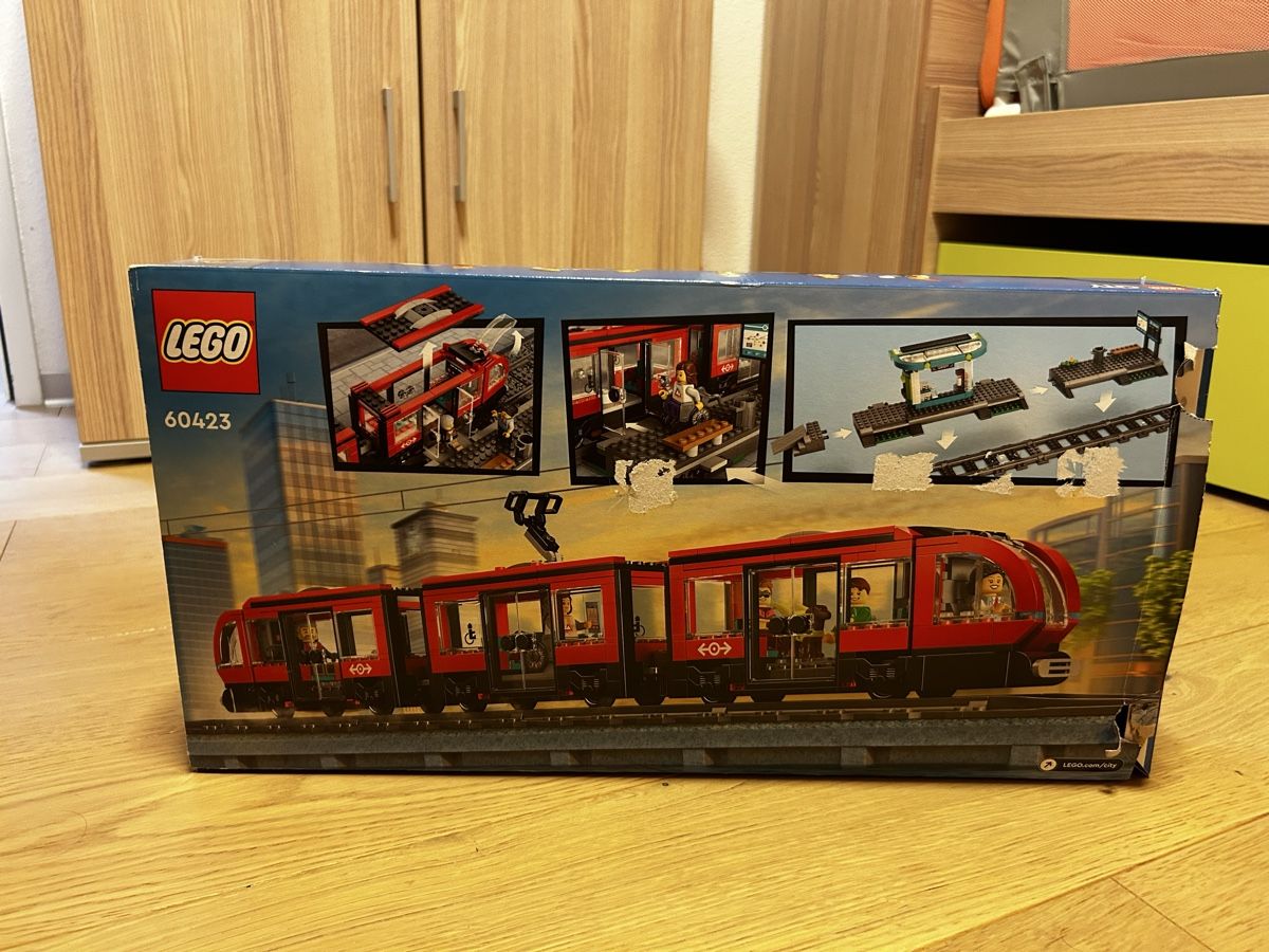 Lego Jeux de construction: Lego City - Tram – D'occasion à Horw par Tzumstein 2