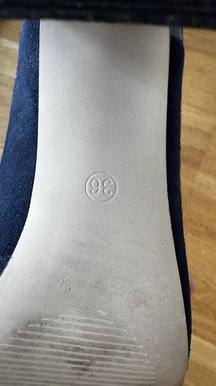 Scarpe da donna: Dunkelblaue Pumps von Anna Field Gr. 36 – Usato da Basel venduto da R__Mueller 4