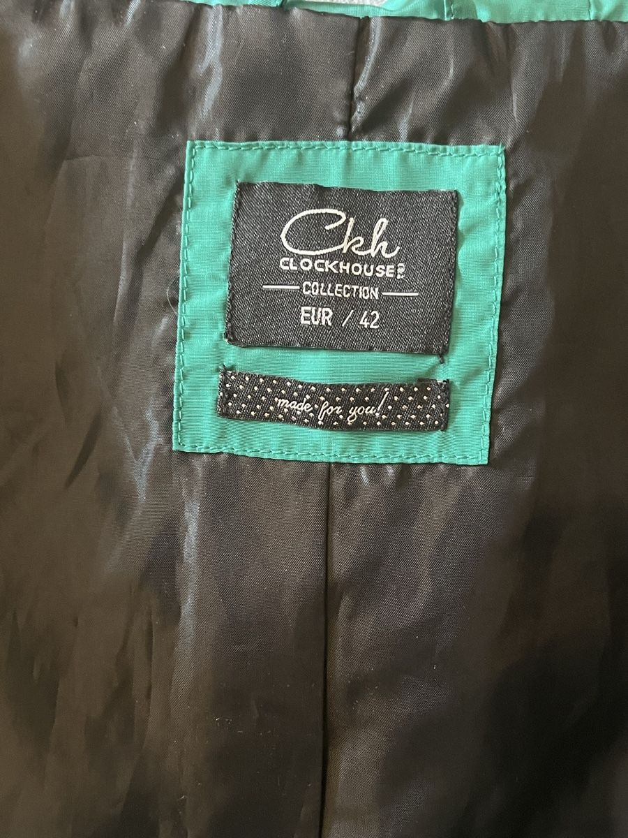 C&A Jacken: Grüne Windjacke/Windbreaker Gr. 42 – Neu (gemäss Beschreibung) aus Näfels von sponge240 5