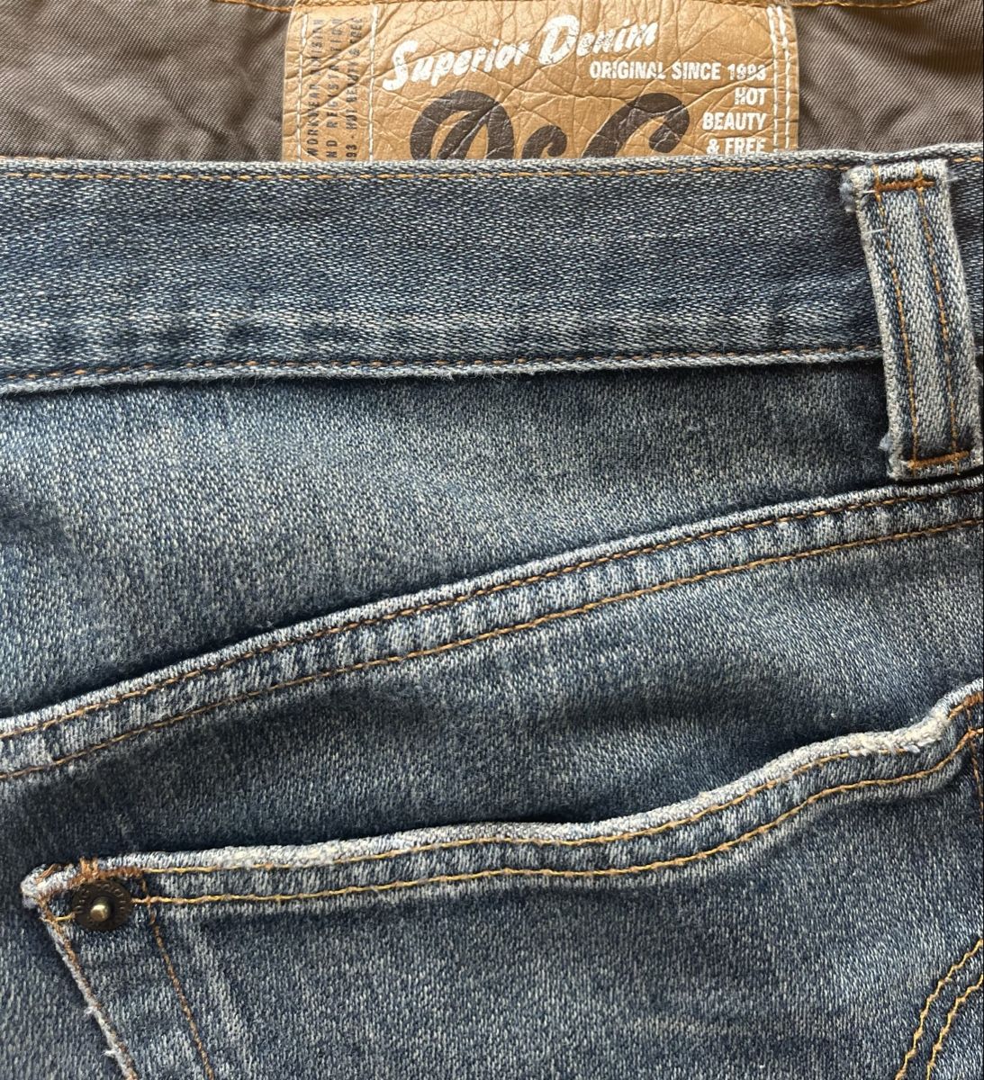 Dolce & Gabbana Jeans: Vintage Dolce&Gabbana Jeans – Usato da Lommiswil venduto da emi_bg2q 4