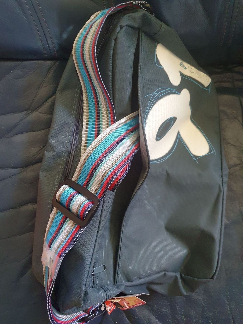 Quiksilver Borse: Graue Quicksilver Tasche, neu – Nuovo e nell'imballaggio originale da Muttenz venduto da pixopus 7