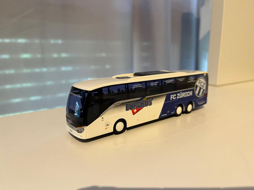 FC Zürich Mannschaftsbus 1:87 AMW Automodelle limitiert (Neu (gemäss ...