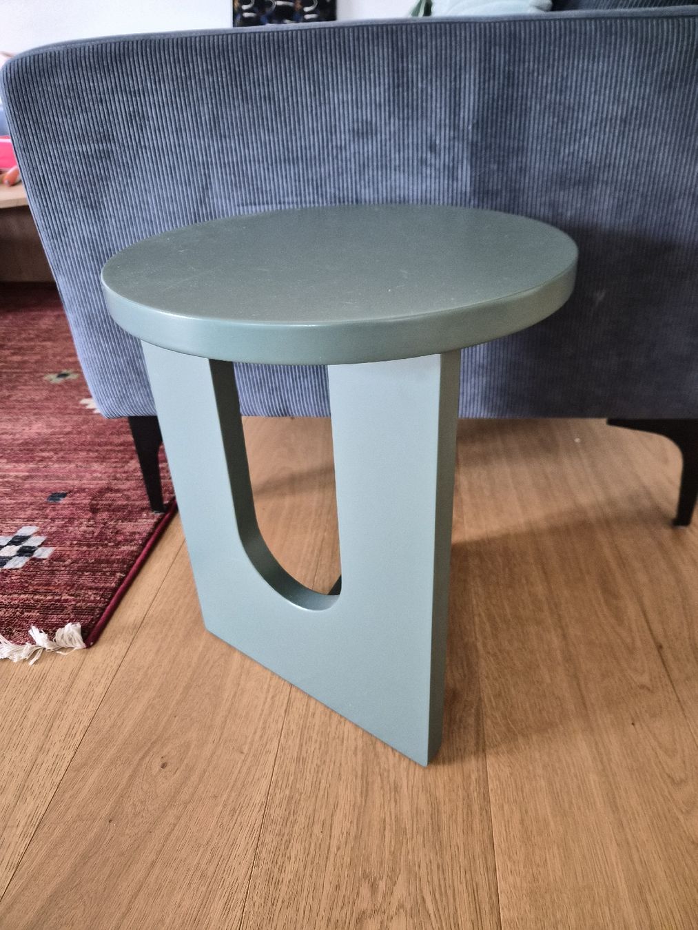 Micasa Comodini: Chic Green Side Table - Stylish Accent for Your Home! – Nuovo (secondo la descrizione) da Maur venduto da Sofi___