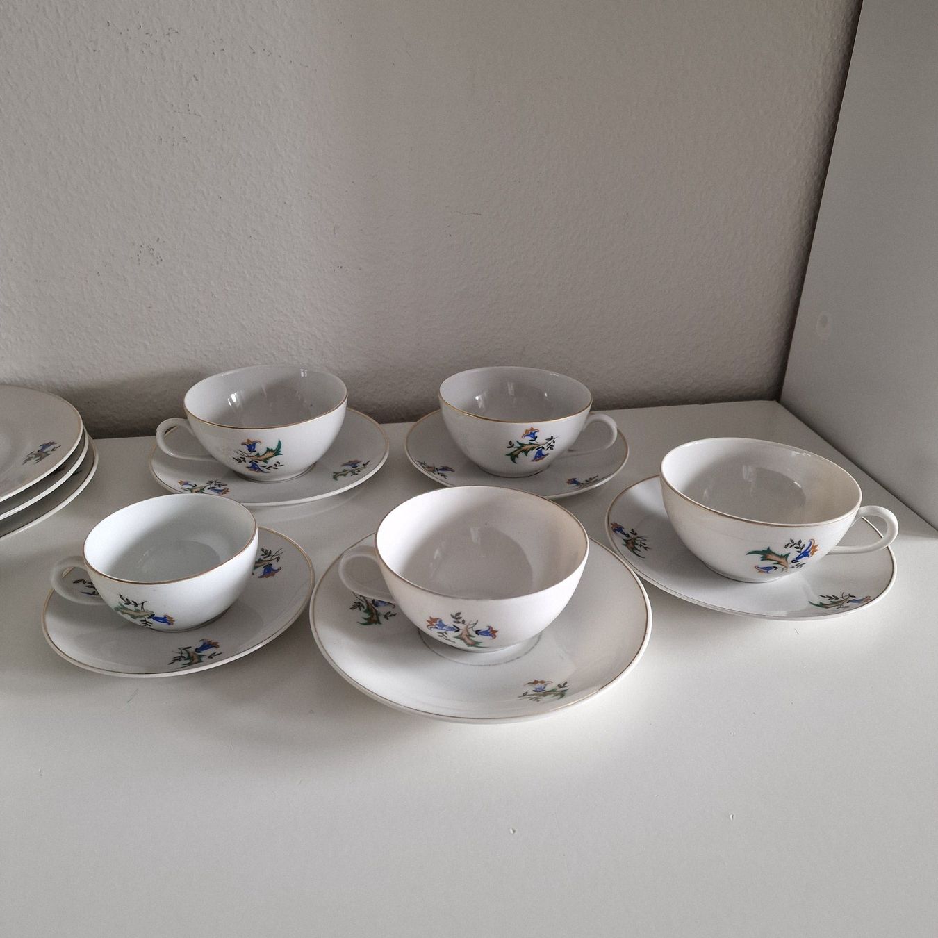 Set di piatti: Langenthal Suisse Vintage, Kaffee- oder Teetassen – Usato da Birr venduto da sen_sy55 5