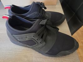 Moncler Sneaker Schwarz Gr.38 mit Echtheit/Produktzertifikat