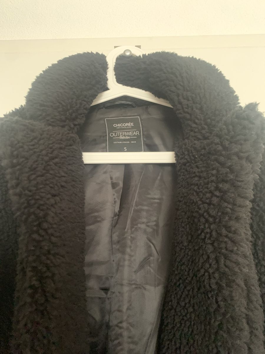 Mäntel: Kunstfellmantel schwarz Grösse S – Gebraucht aus Bettlach von valishop 1