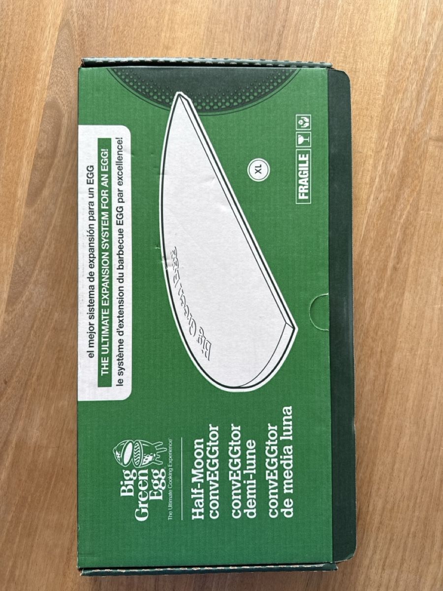 Grills: Big Green Egg Conveggtor hal moon XLarge – Neu und originalverpackt aus Thalwil von Michaelschmocker