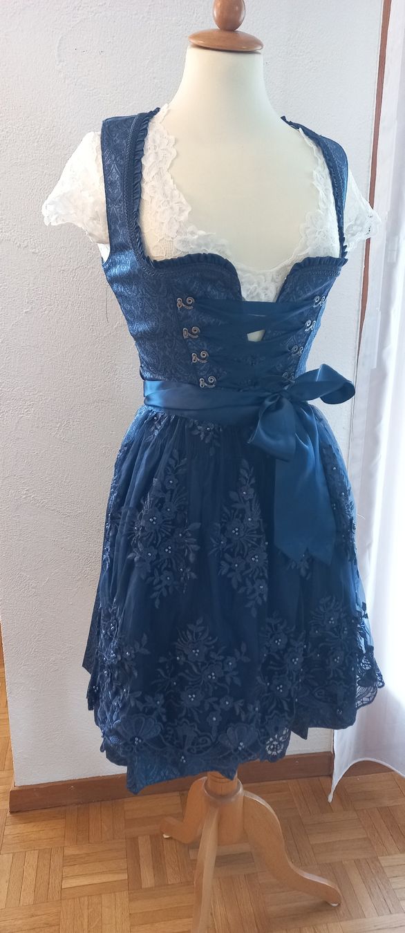 Costumes: Krüger Dirndl – Neuf (Voir description) à Grüningen par selinasearching 4