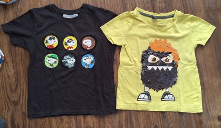 2 T-Shirts Gr. 110 Snoopy & Monster - Top Zustand!