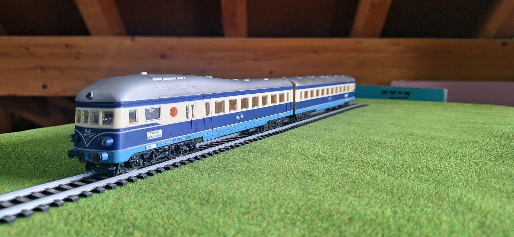 Kleinbahn Modelleisenbahnen: Kleinbahn Schneltriebwagen ÖBB VT 5045 – Gebraucht aus Arnegg von Skippy2.0