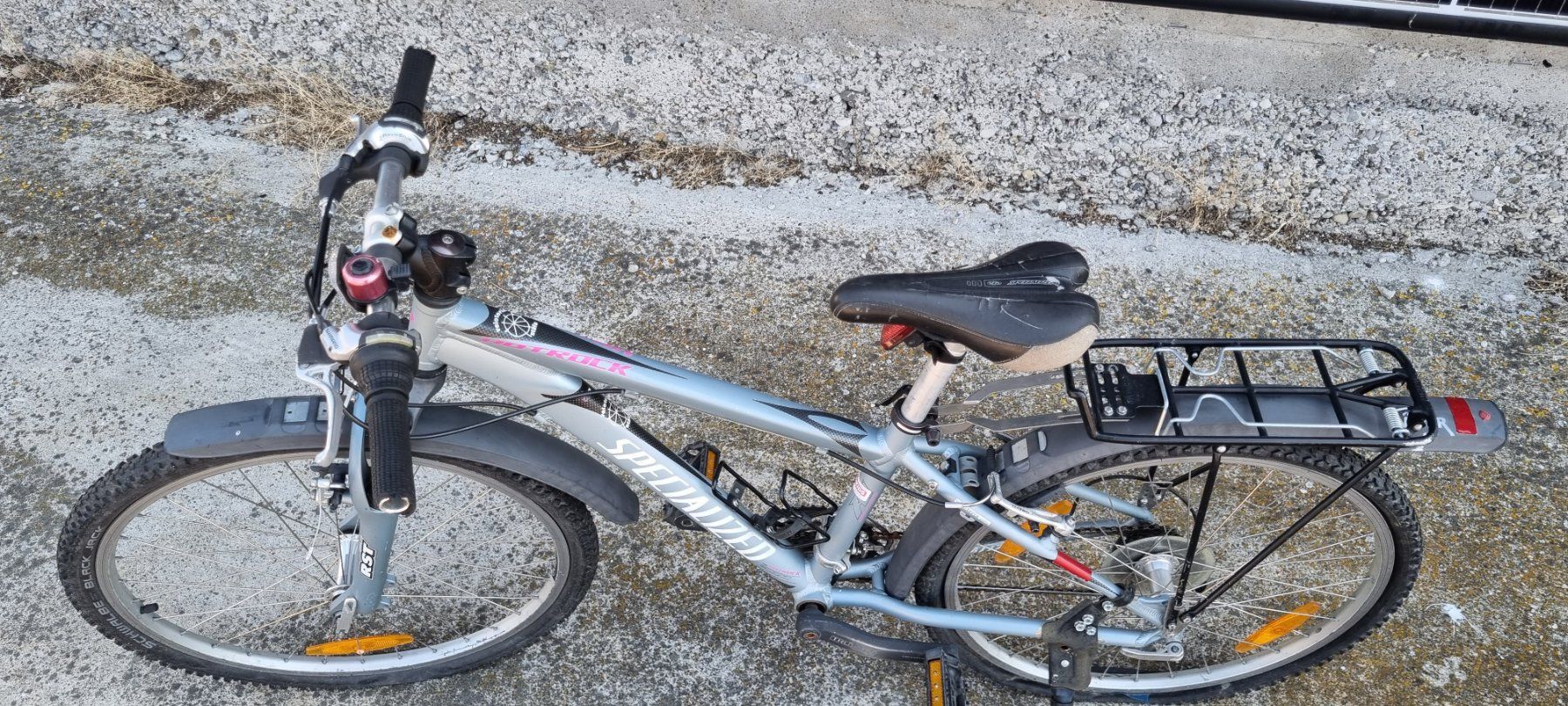 Specialized Biciclette: Kinder Velo Specialized 24" – Difettoso da Zürich venduto da beaahaus 1