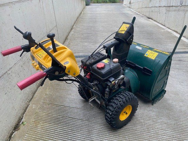 Toutes les machines: Schneefräse Yard Man 31AY53LR643 – D'occasion à Niederhasli par Tigerproduct 6