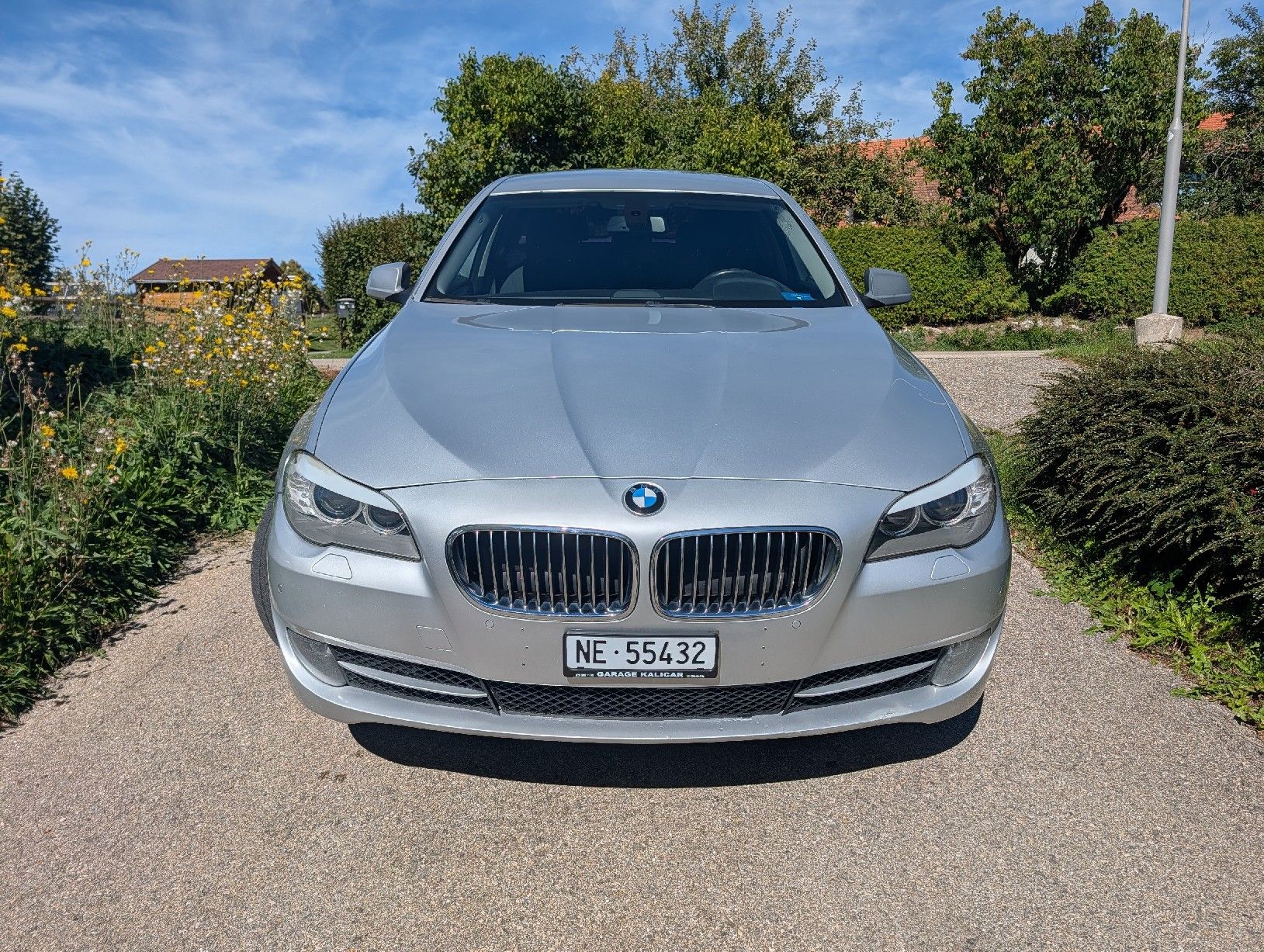 BMW Automobili: BMW 525xd x-drive – Usato da Le Locle venduto da flo_5856 1