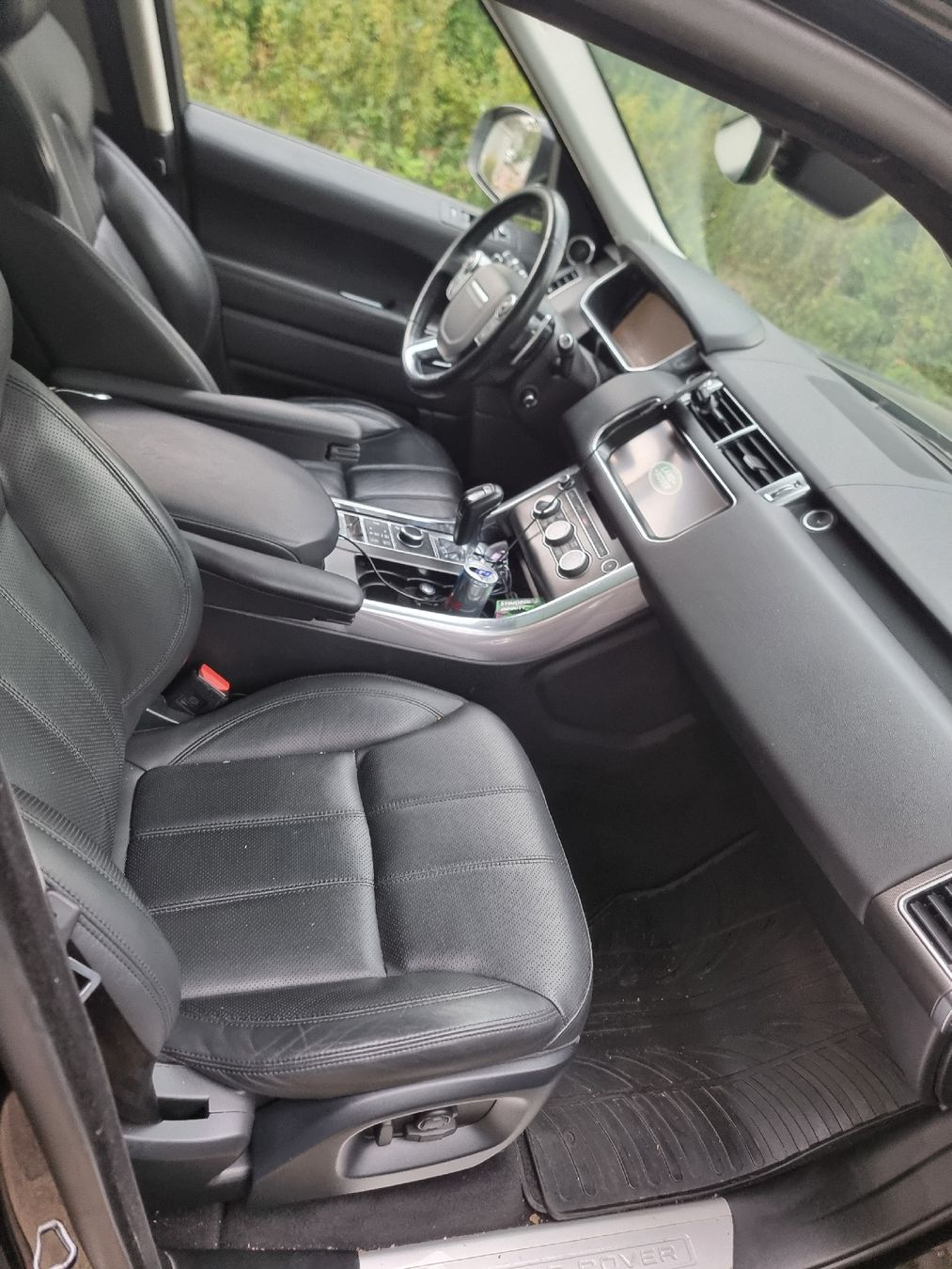 Land Rover Autos: Range Rover Sport 3.0SDV6, JG 2017, Schwarz – Gebraucht aus Zürich von Budget-Brocki 3