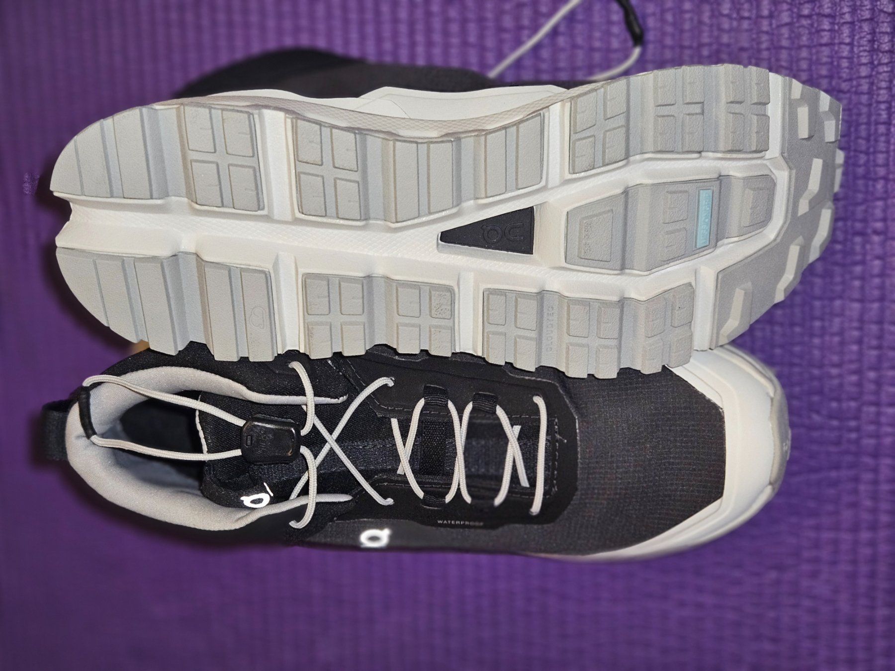 On Scarpe da uomo: Neue On Trekkingschuhe, Hohe Sneaker Gr. 37.5 – Nuovo e nell'imballaggio originale da Wangen ZH venduto da tulipe55 2