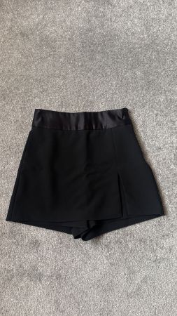 Shorts Skort Zara schwarz Grösse S